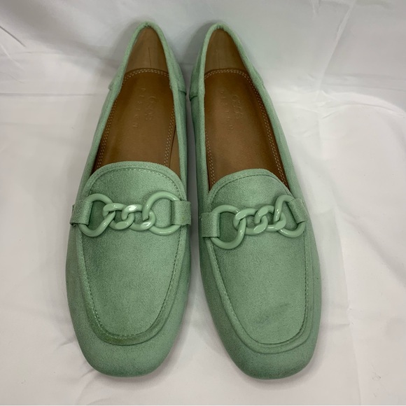 ASOS Design Mint Green Loafers with Chain Detail, size 9 - Picture 13 of 13
